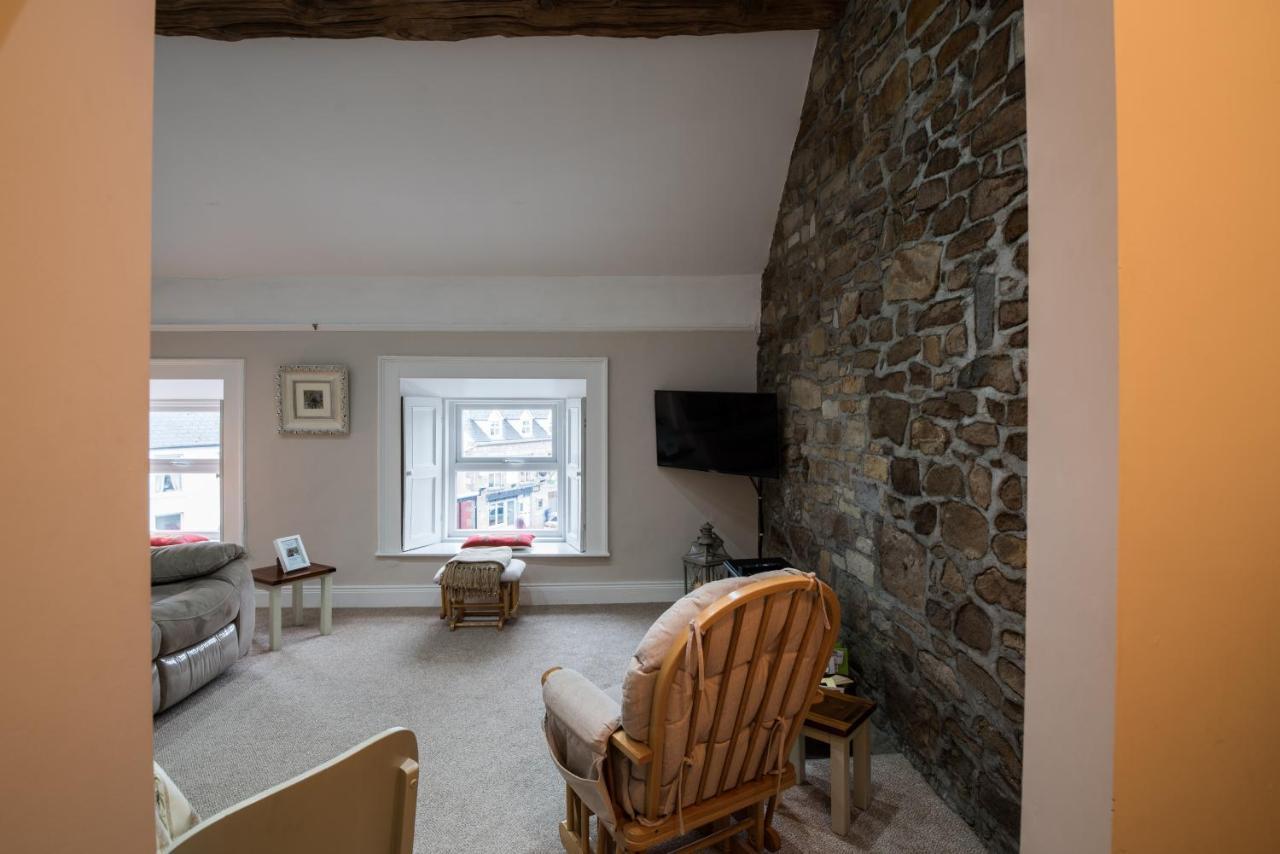 Charming 2-bed In Centre Donegal Town