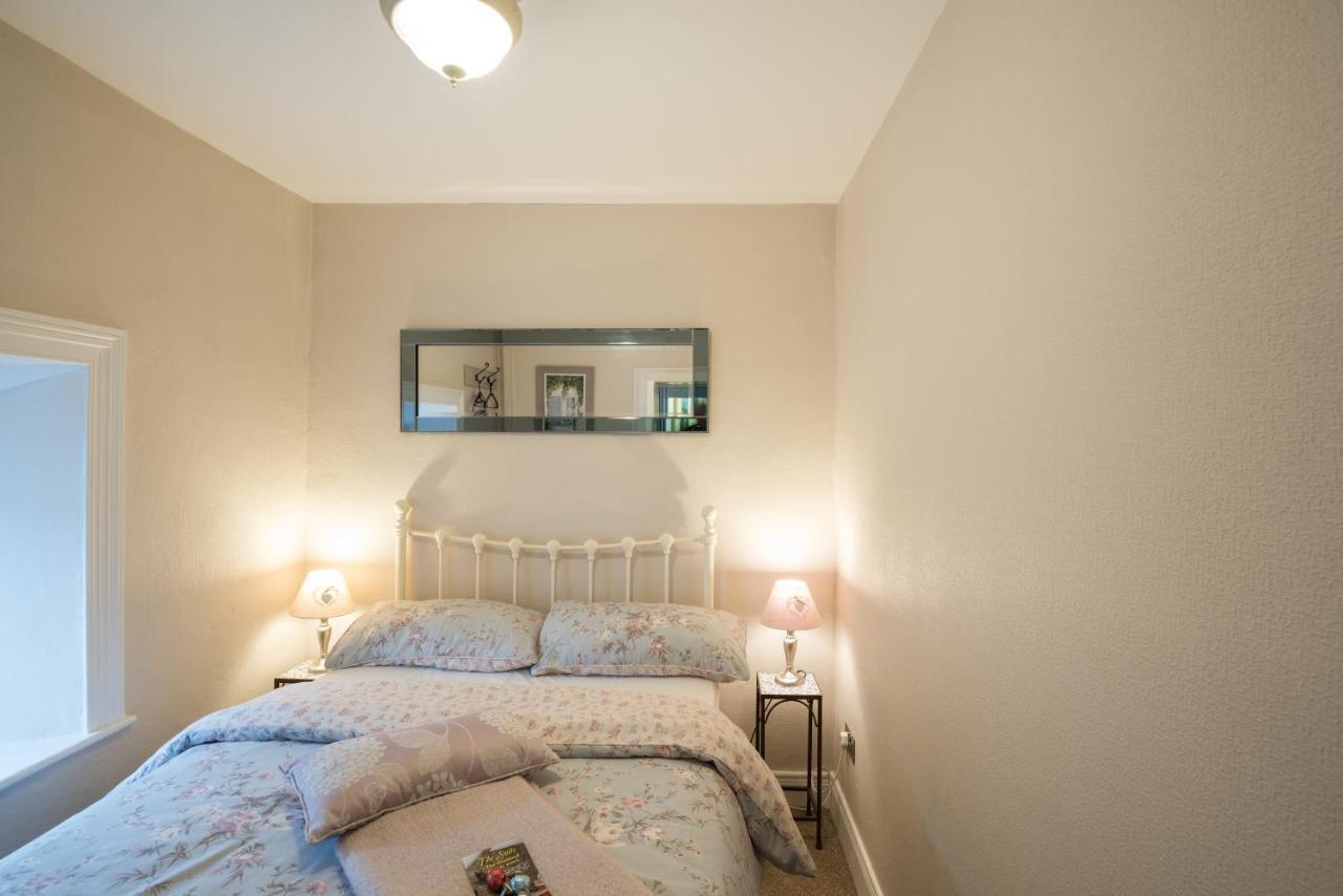 Charming 2-bed In Centre * Donegal Town