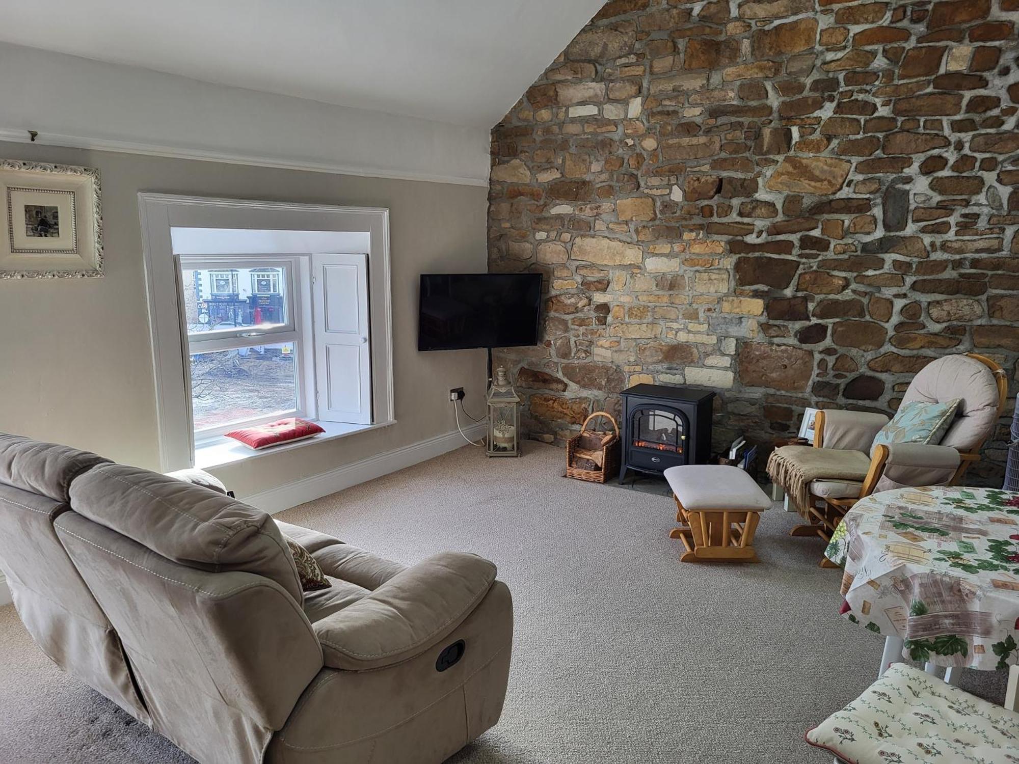 Holiday home Charming 2-bed In Centre Donegal Town
