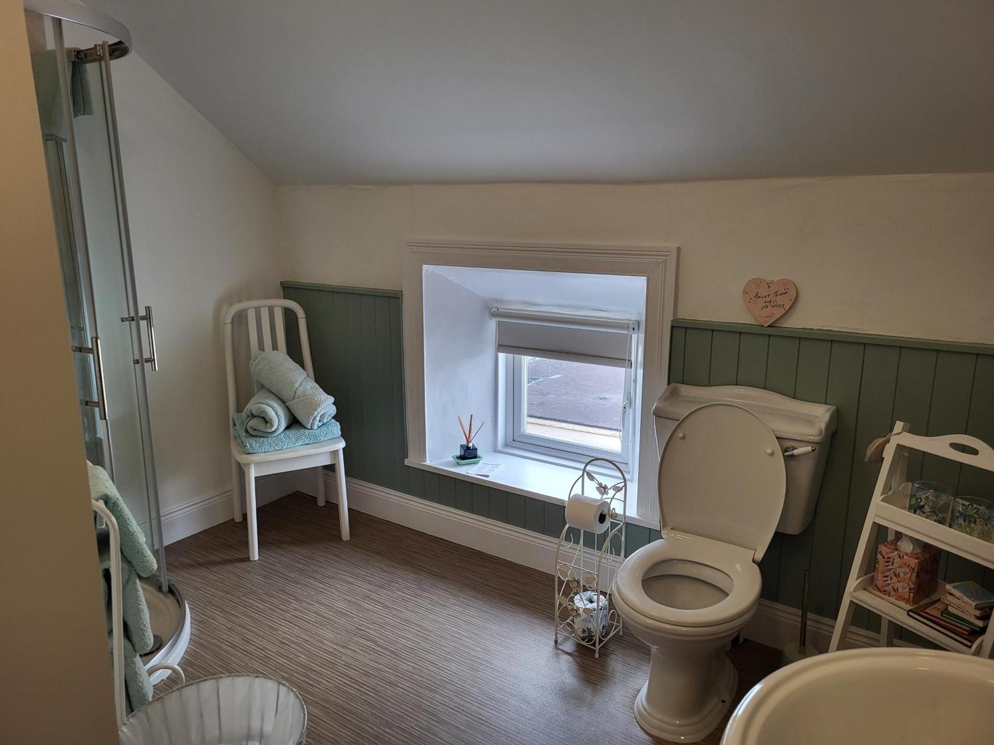 Charming 2-bed In Centre Holiday home *